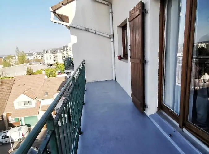 Le 79 Reflet De La Marne Apartment Noisy-le-Grand